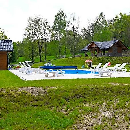 Lowisko Wieniec Üdülőpark
