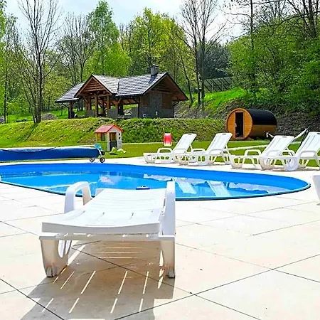 Lowisko Wieniec Üdülőpark *