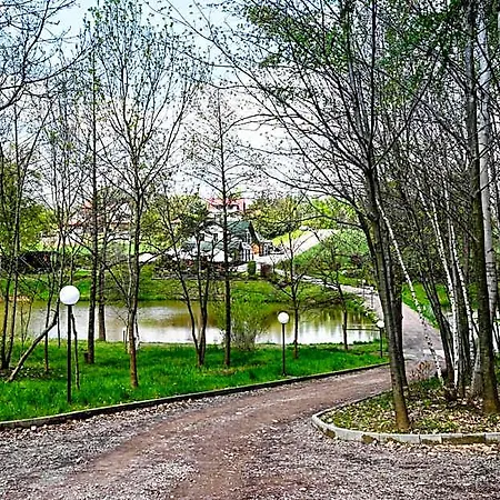Lowisko Wieniec Üdülőpark Gdów